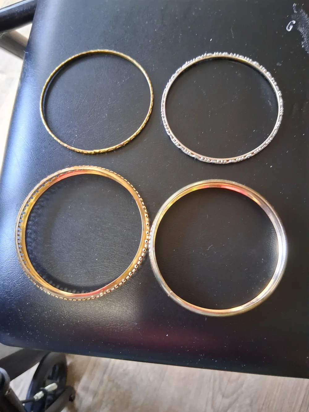 Source Unknown Gold-Tone Mixed Bangle Bracelet Set